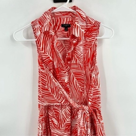 Talbots women’s red and white leafy belted wrap dress 4P - Picture 2 of 7